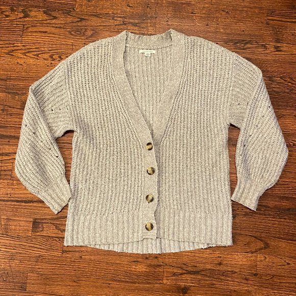 American Eagle Outfitters Sweaters - American Eagle Cardigan